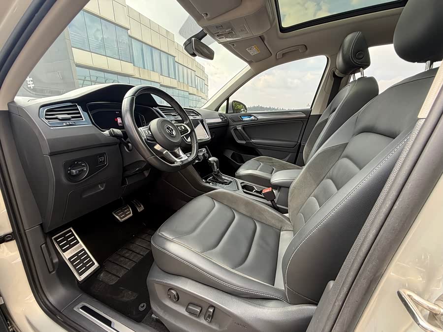 Volkswagen Tiguan L 2021