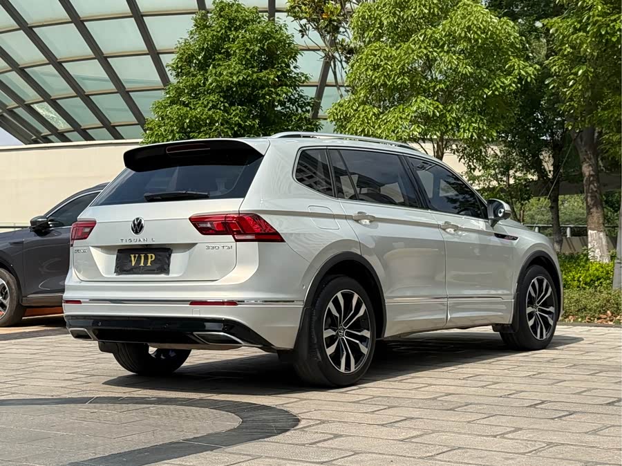 Volkswagen Tiguan L 2021