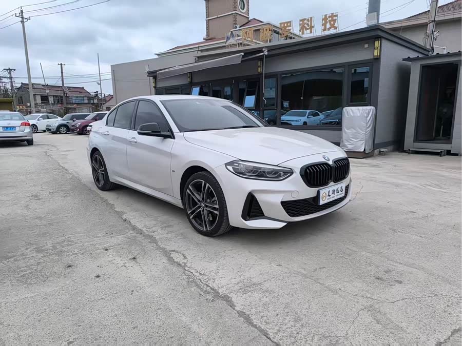 BMW 1 Series 2022