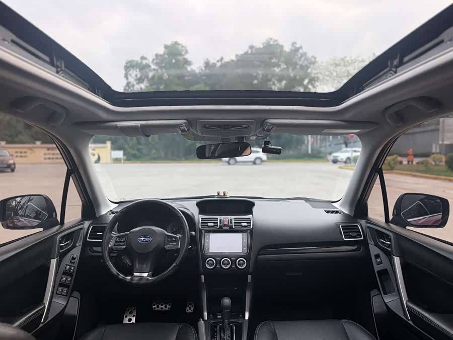 Subaru Forester 2015 — фото 22