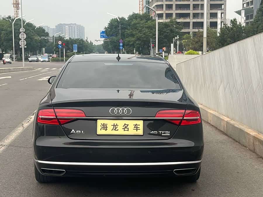 Audi A8 2016