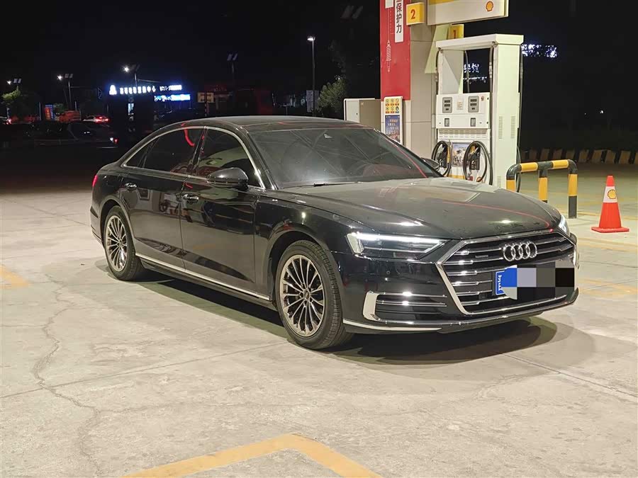 Audi A8 2021