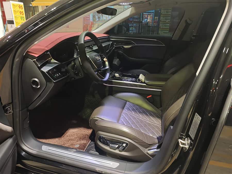 Audi A8 2021