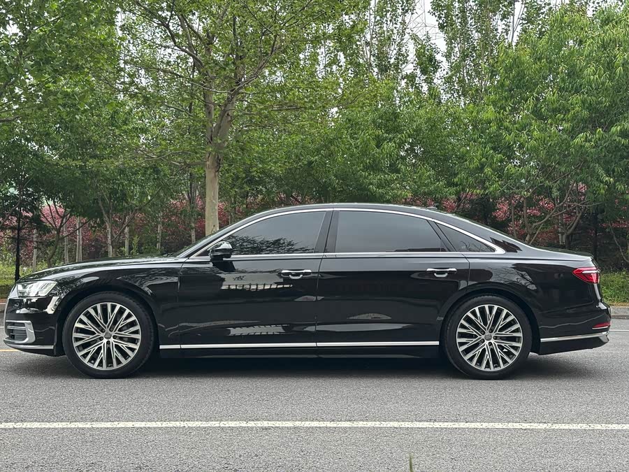 Audi A8 2019