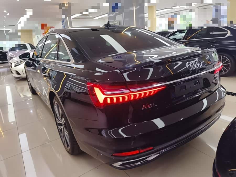 Audi A6L 2023