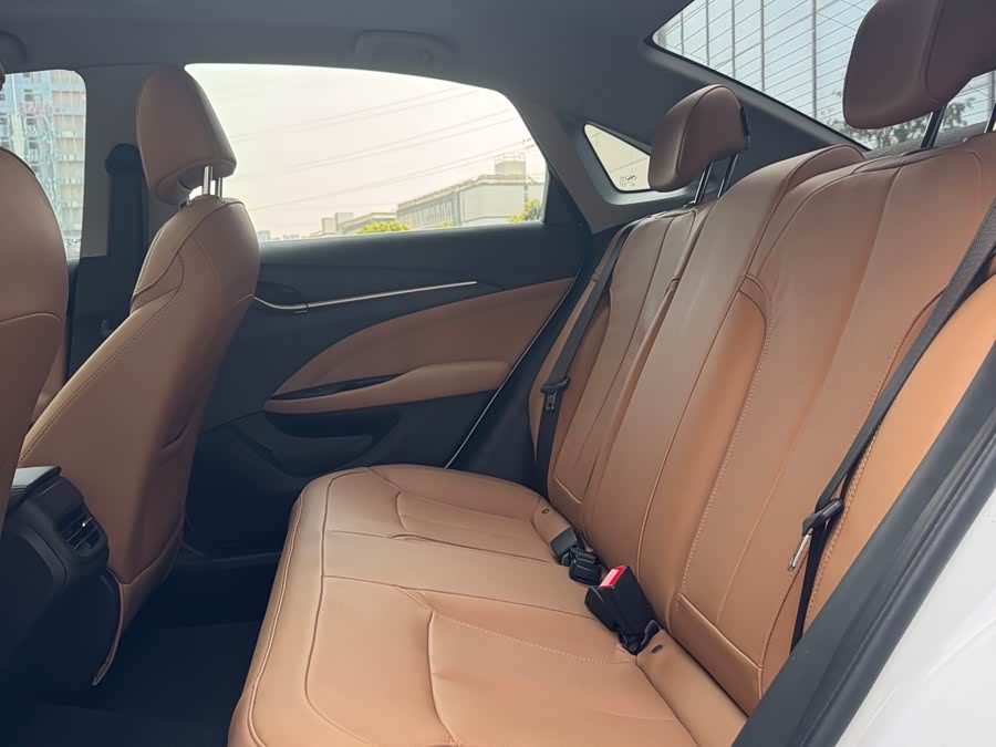 Buick Excelle 2019 — фото 12
