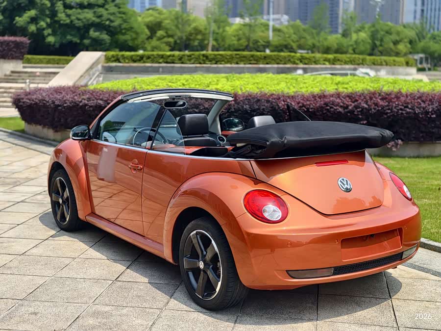 Volkswagen Beetle 2010 — фото 16