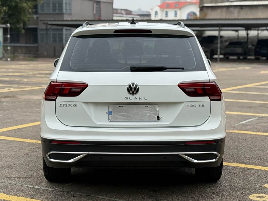 Volkswagen Tiguan L 2022