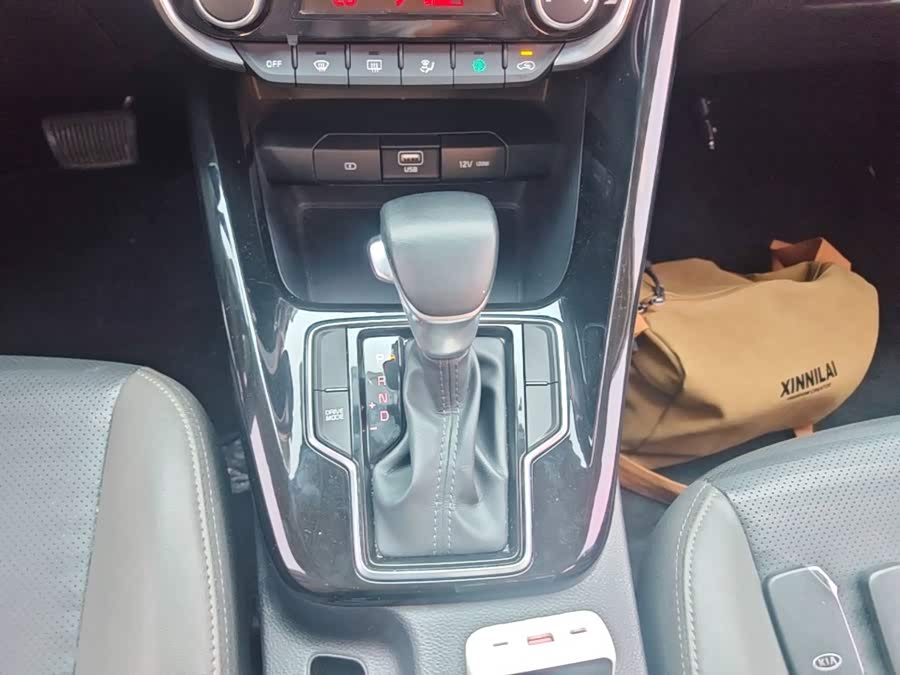 Kia Sportage 2018 — фото 14