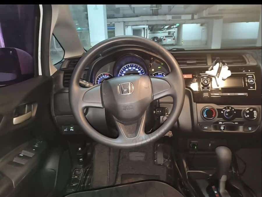 Honda Fit 2016 — фото 15