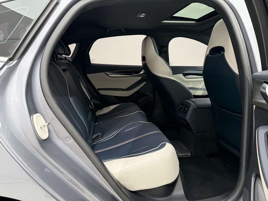 BYD Qin PLUS 2021 — фото 18