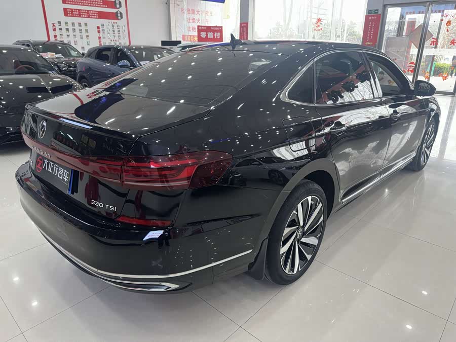 Volkswagen Passat 2022