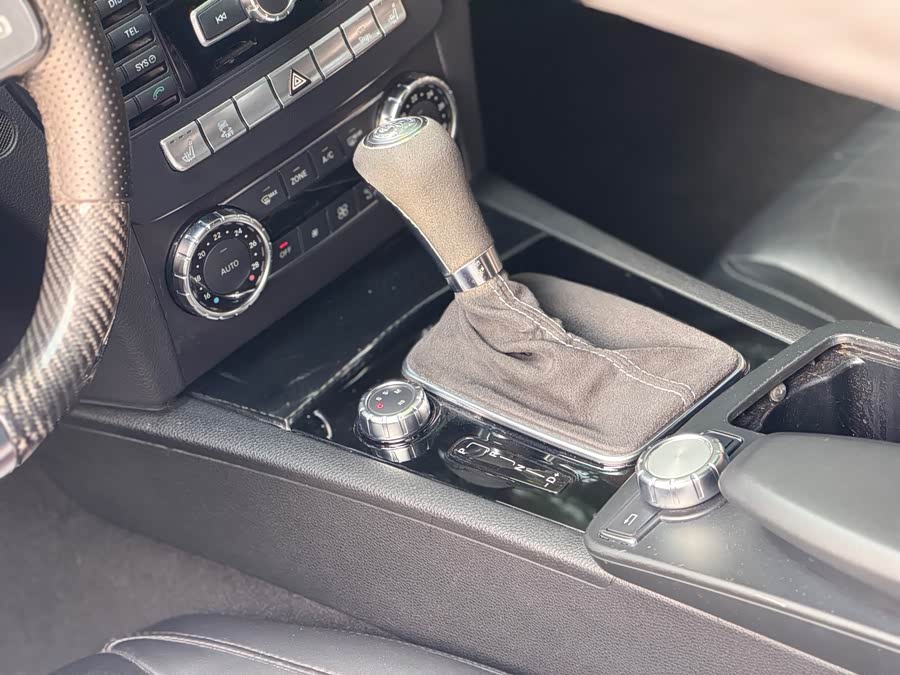 Mercedes-Benz C-Class AMG 2012 — фото 17