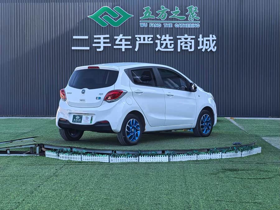 Changan Benben EV 2017 — фото 21