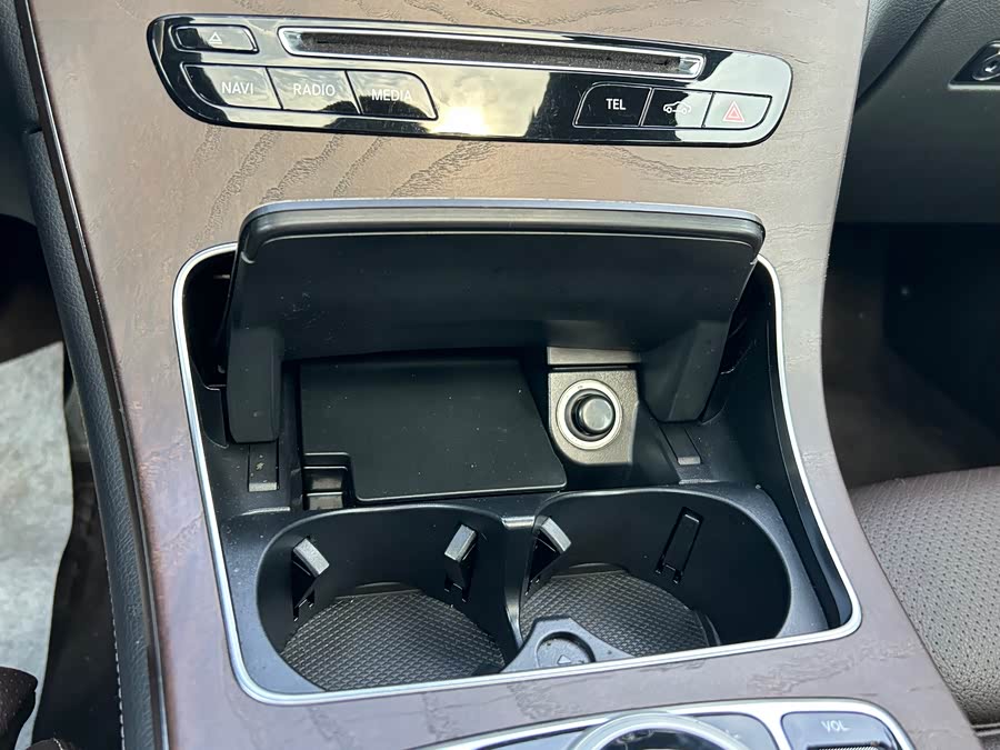 Mercedes-Benz GLC 2017 — фото 14
