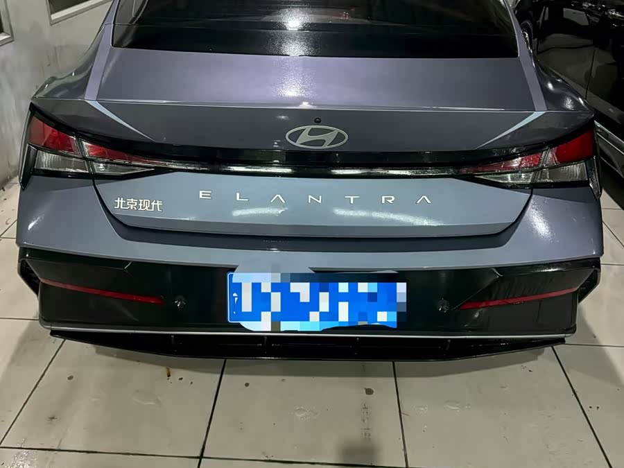 Hyundai Elantra 2023