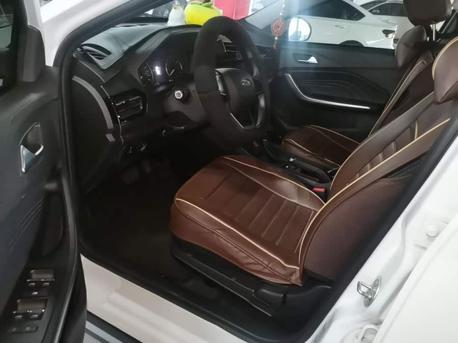 Chery Tiggo 3x 2024 — фото 15
