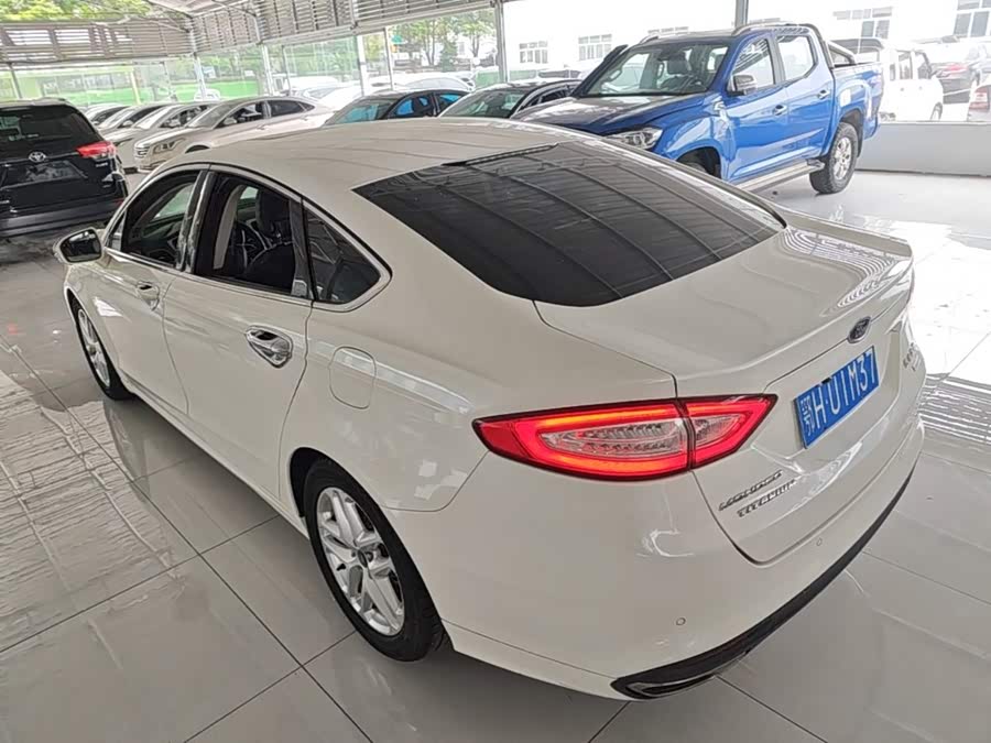 Ford Mondeo 2013