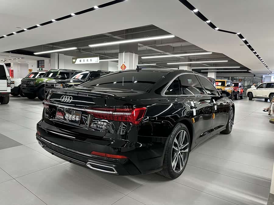 Audi A6L 2021