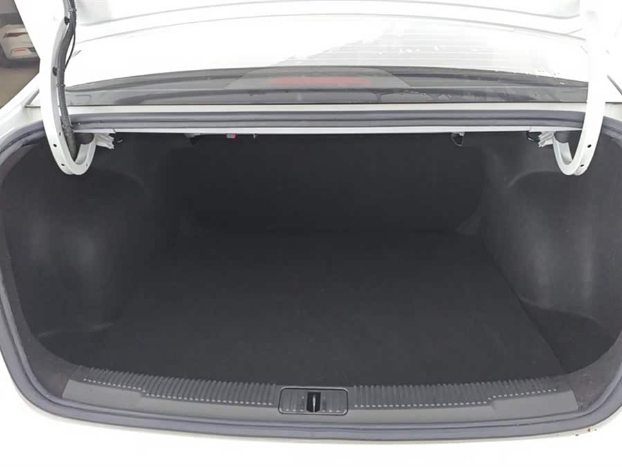 Roewe i5 2021