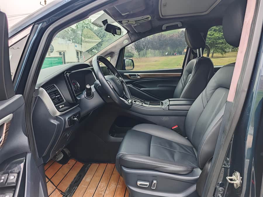 GAC Trumpchi M8 2021