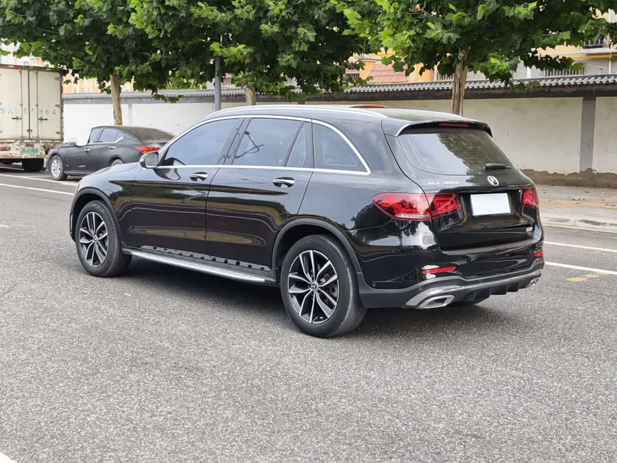 Mercedes-Benz GLC 2021