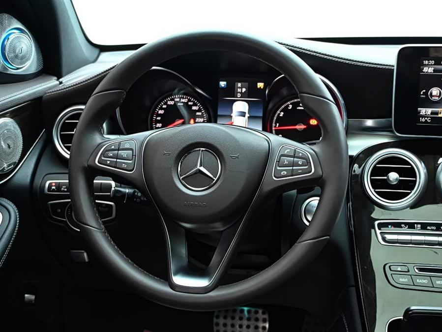 Mercedes-Benz GLC 2019 — фото 19