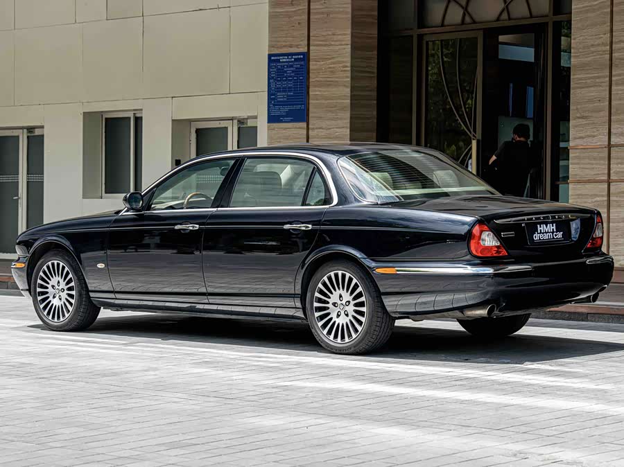 Jaguar XJ 2005 — фото 10