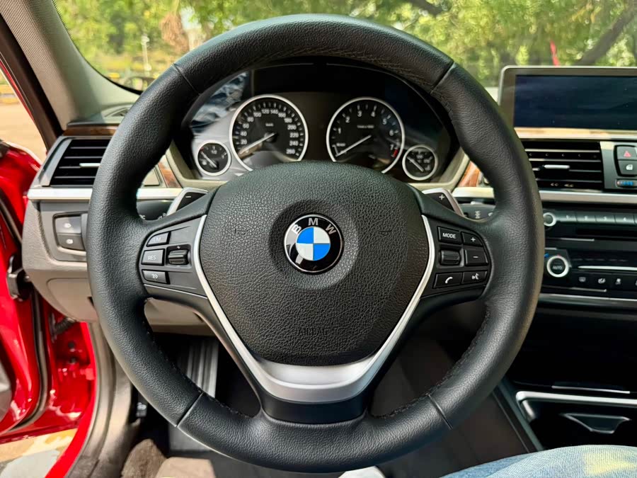 BMW 3 Series 2014 — фото 10