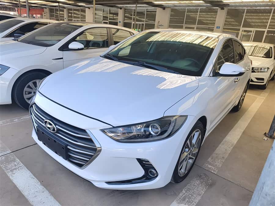 Hyundai Celesta 2016