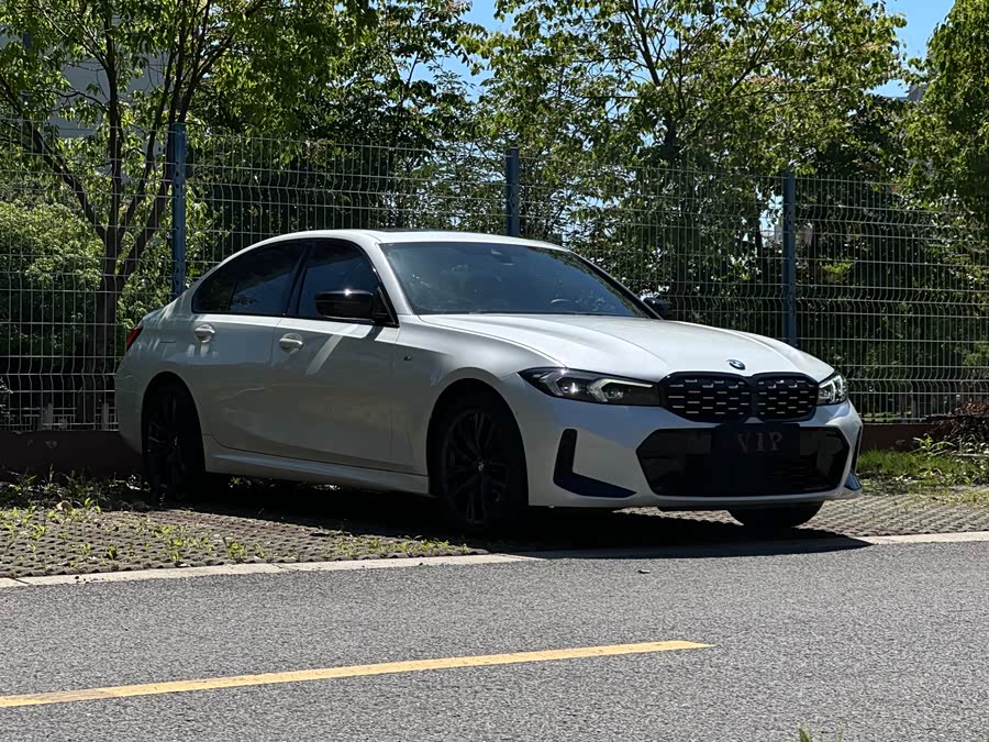BMW 3 Series 2024