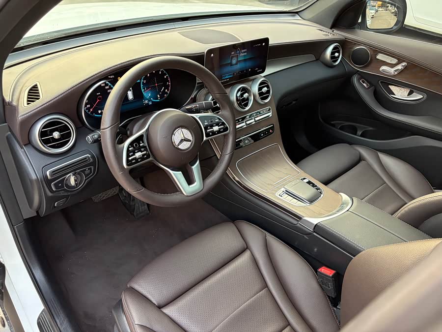 Mercedes-Benz GLC 2022
