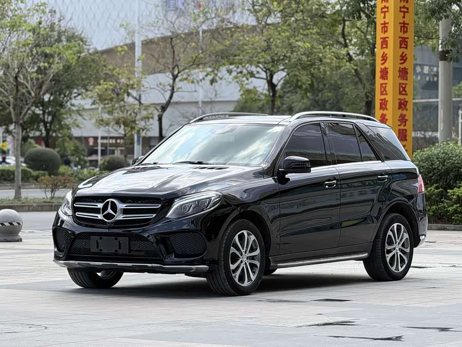 Mercedes-Benz GLE 2016