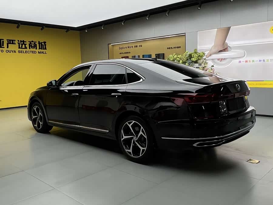 Volkswagen Passat 2025