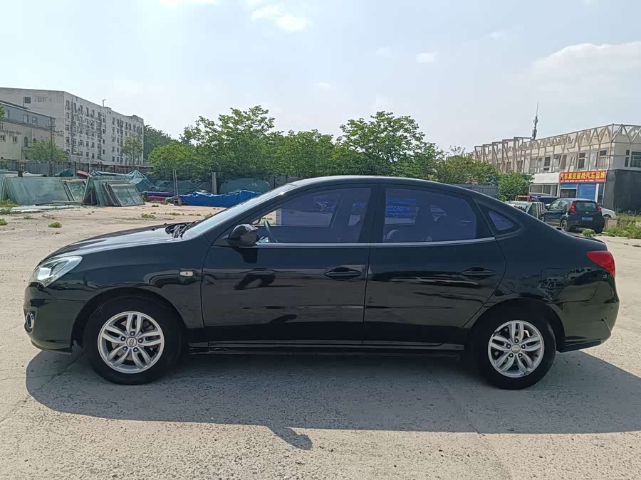 Hyundai Joyful 2011
