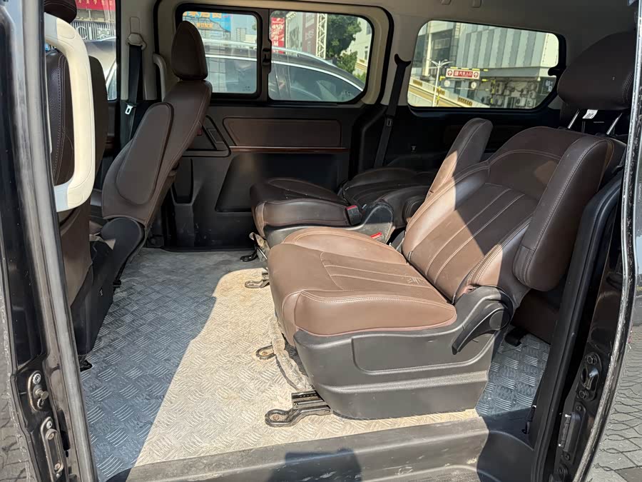 Dongfeng Lingzhi PLUS 2022