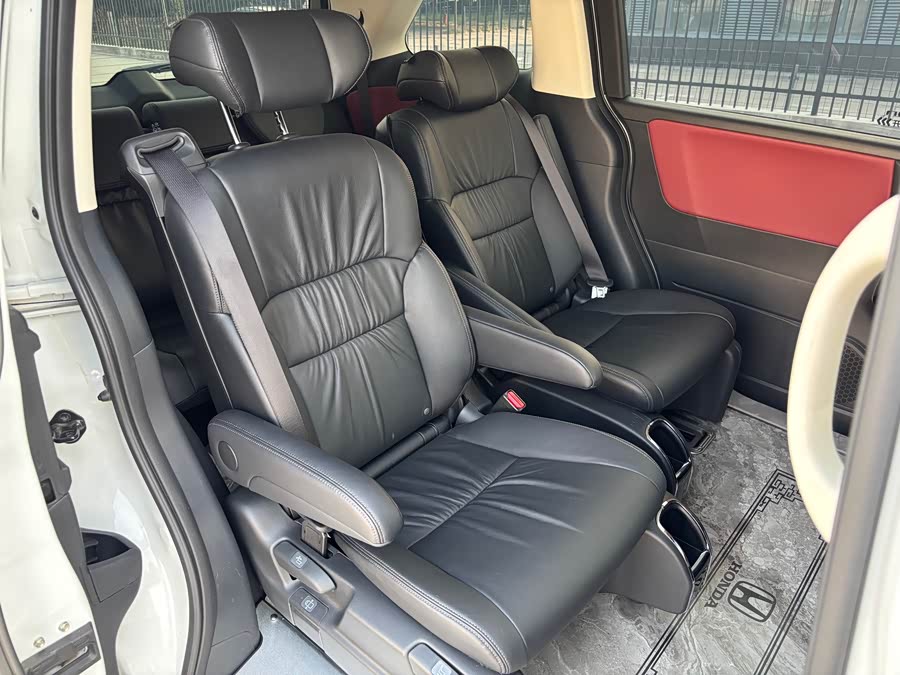 Honda Odyssey 2024 — фото 17