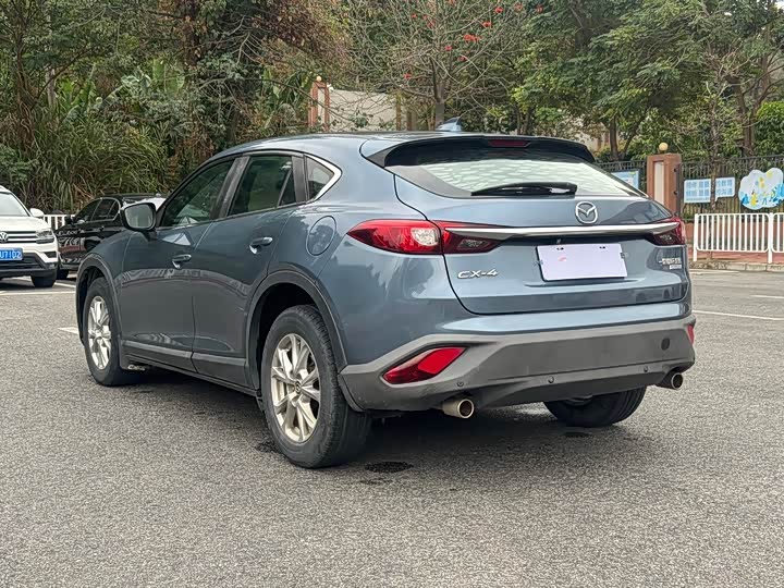 Mazda CX-4 2016