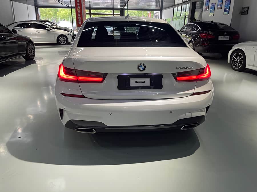 BMW 3 Series 2021