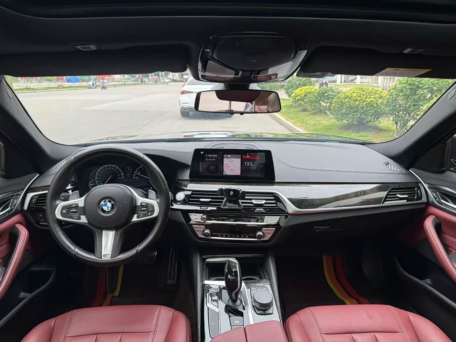 BMW 5 Series 2019