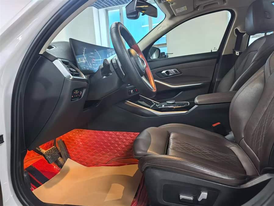 BMW 3 Series 2023