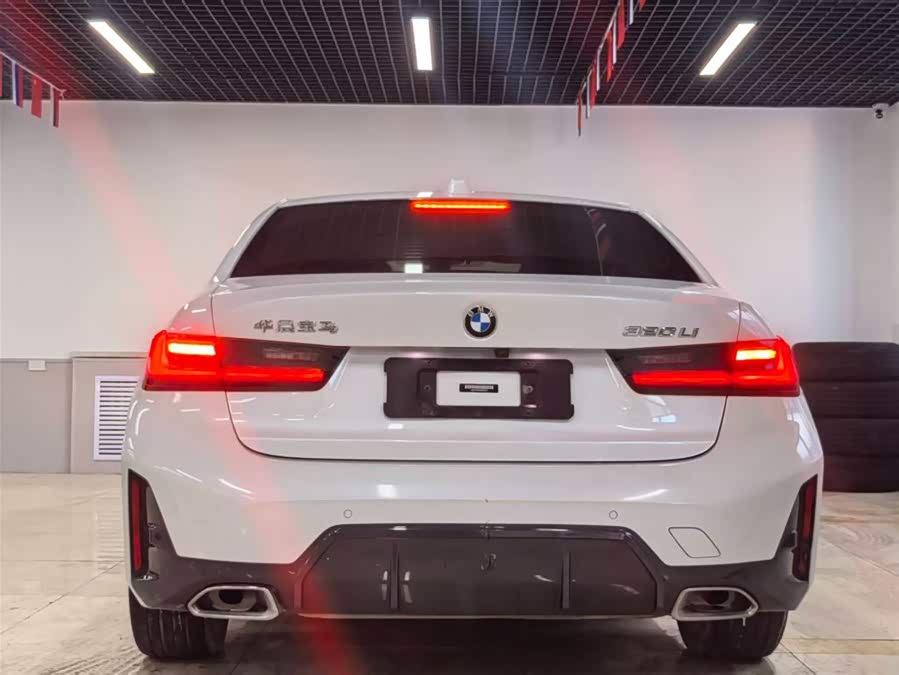 BMW 3 Series 2023
