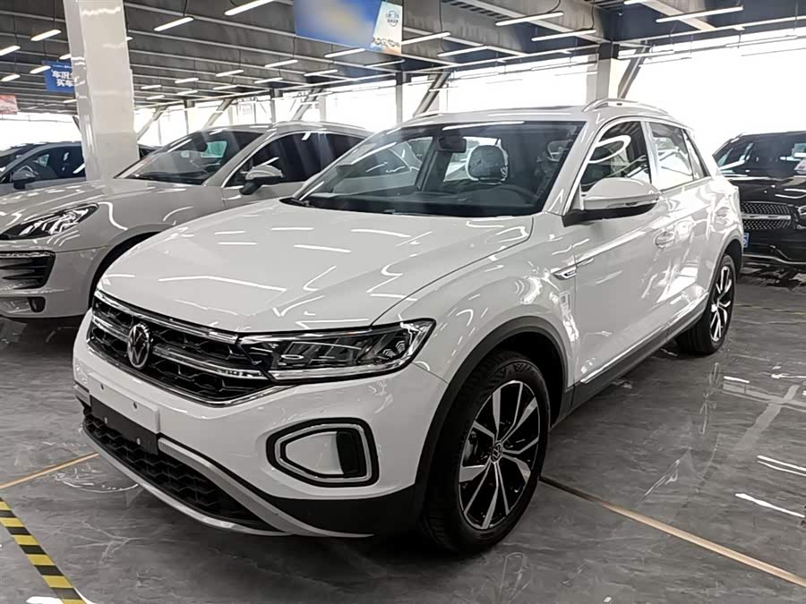 Volkswagen T-Roc 2025