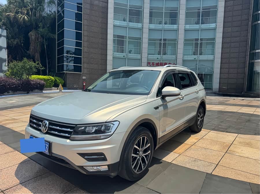 Volkswagen Tiguan L 2018