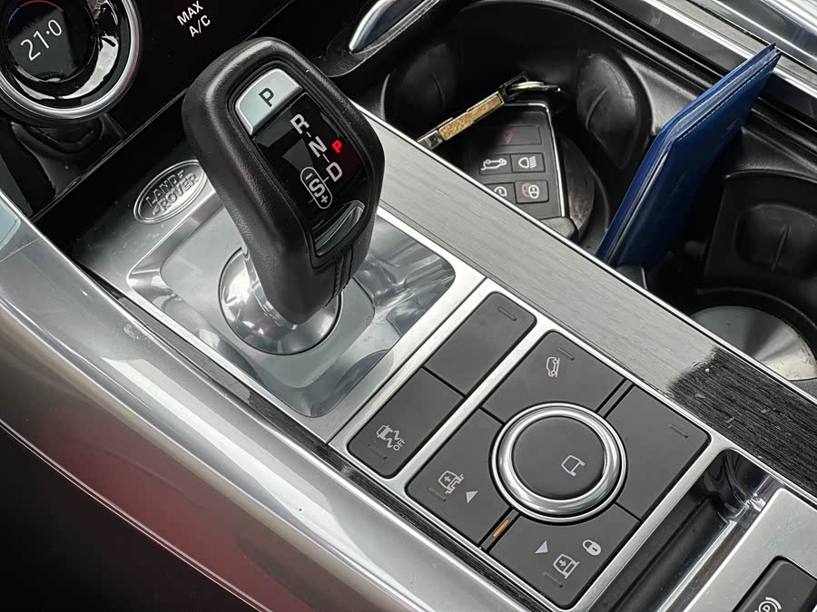 Land Rover Range Rover Sport 2021 — фото 16