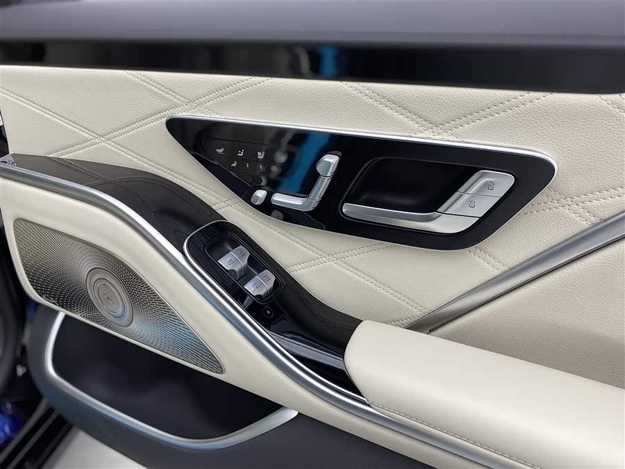 Mercedes-Benz Maybach S-Class 2021 — фото 24