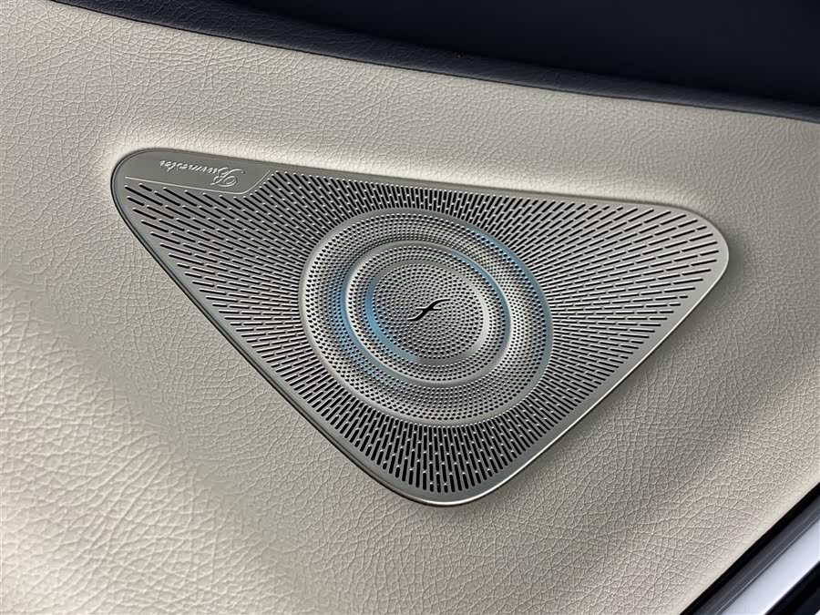 Mercedes-Benz Maybach S-Class 2021 — фото 23