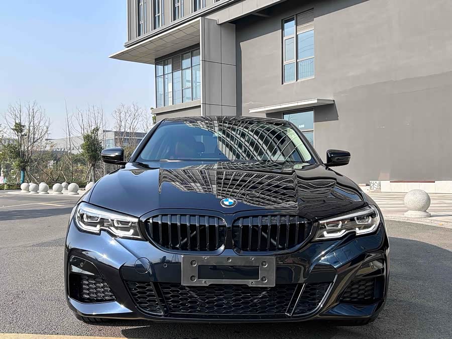 BMW 3 Series 2022