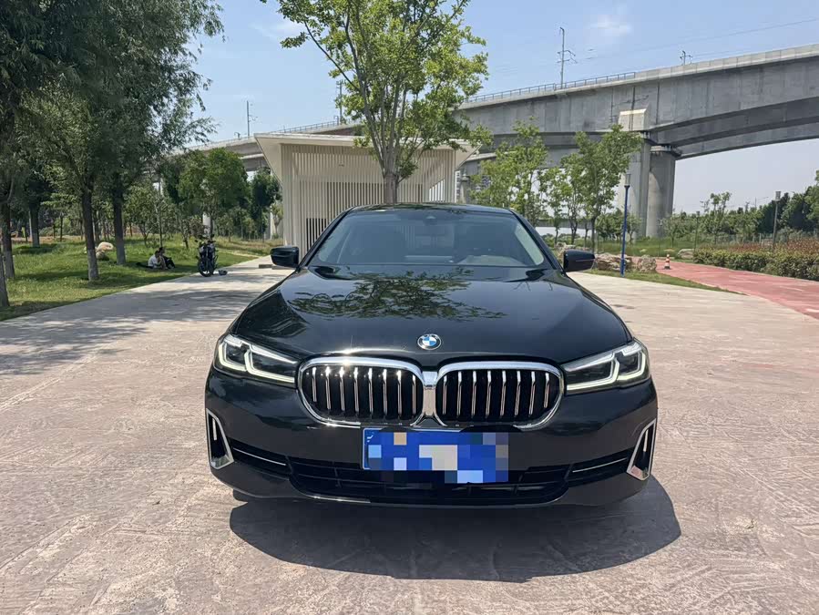 BMW 5 Series 2023