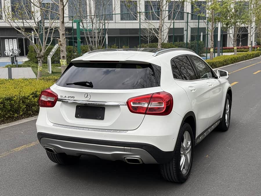 Mercedes-Benz GLA 2016